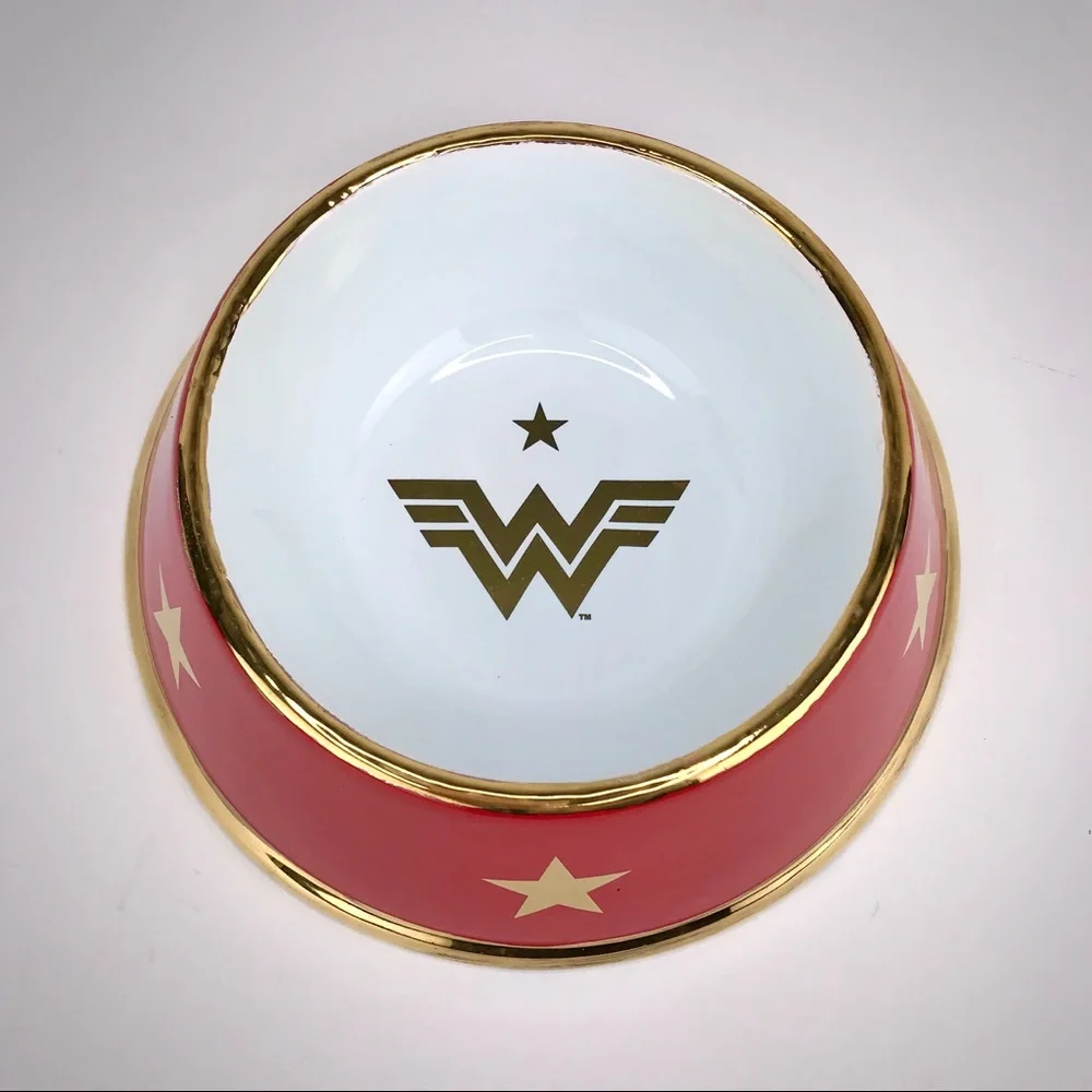 MOSHIQA Red Wonder Woman Dog Bowl Dish Ceramic WW84 22kt Gold Star Christmas